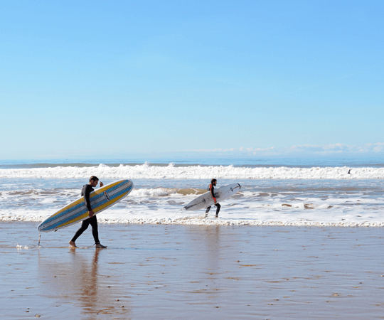 Glisser sur la mer à Essaouira