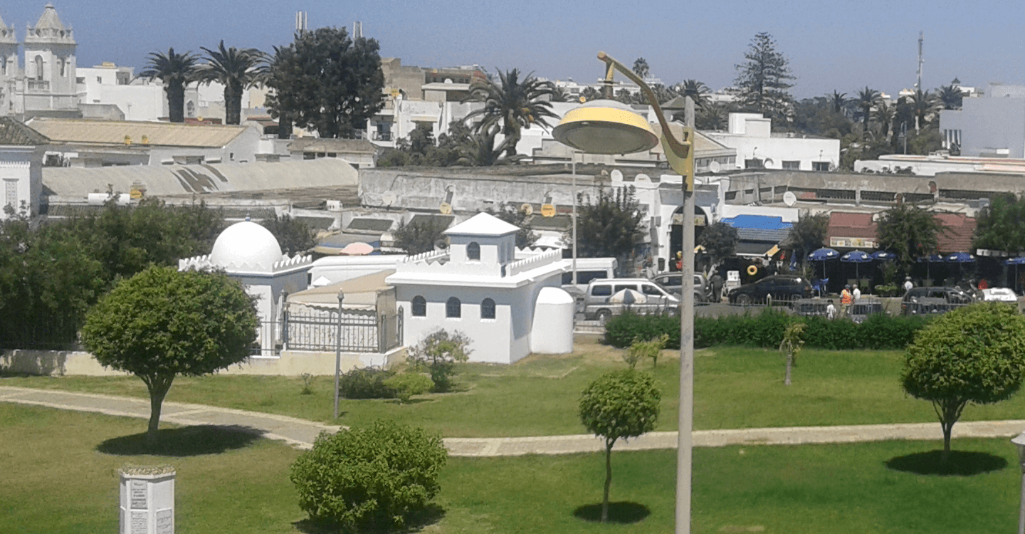 S’offrir une promenade fleurie à Asilah