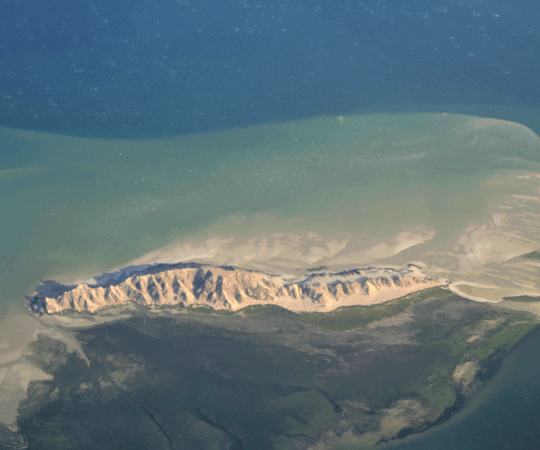 كن أنت المستكشف