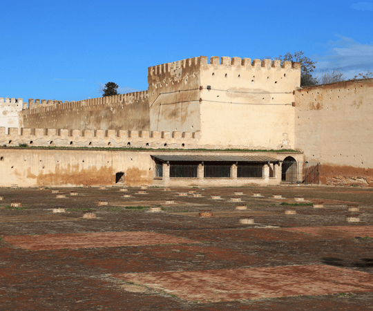 استكشاف أعماق المدينة