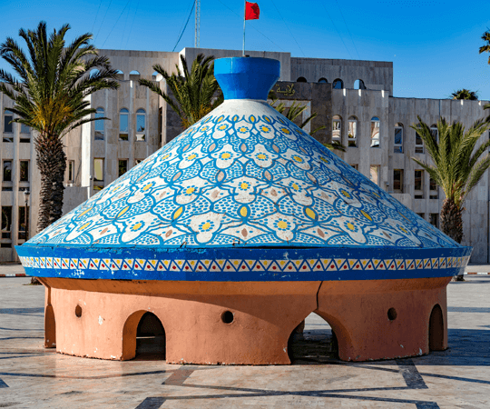 الاستمتاع بأعماق تضاريس المنطقة