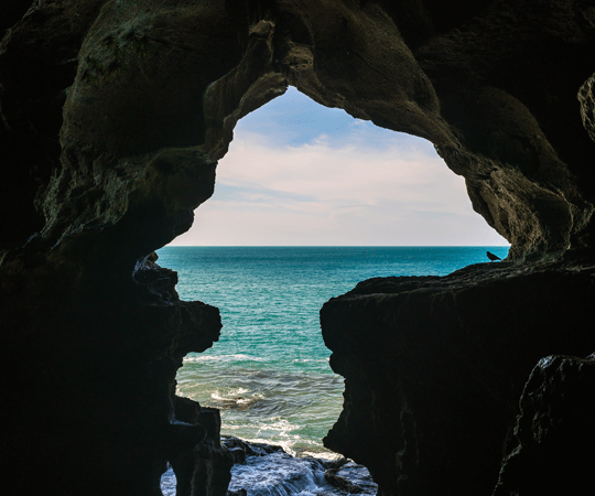 اكتشاف المناطق الطبيعية المجاورة