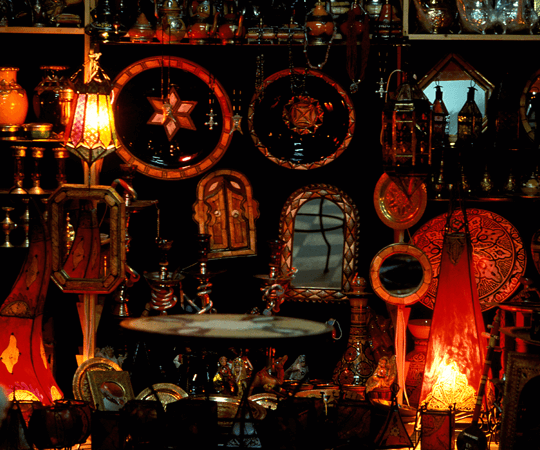 التسوق في المركز التاريخي للمدينة