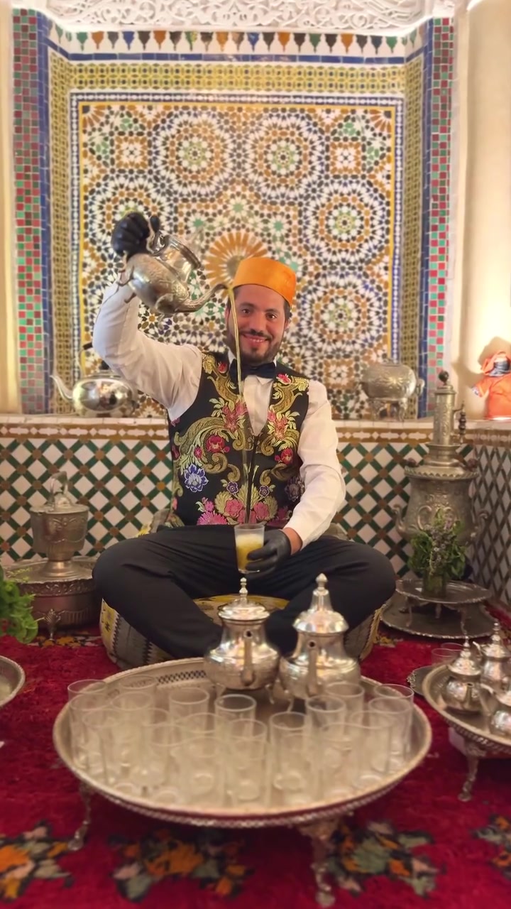 تفاصيل تقليدية وتصميم راقٍ فكل زاوية ✨ 🤍 آجيو نكتاشفو الجانب الآخر من...